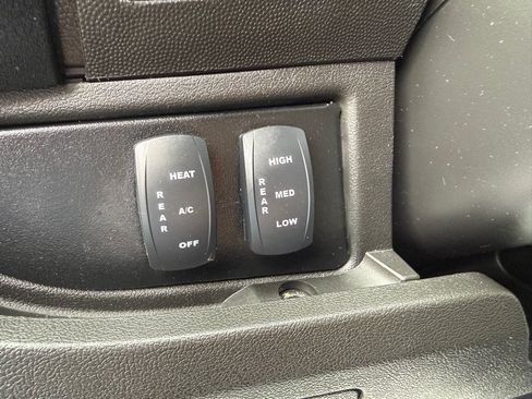 Used 2021 RAM ProMaster 1500 FWD image 36