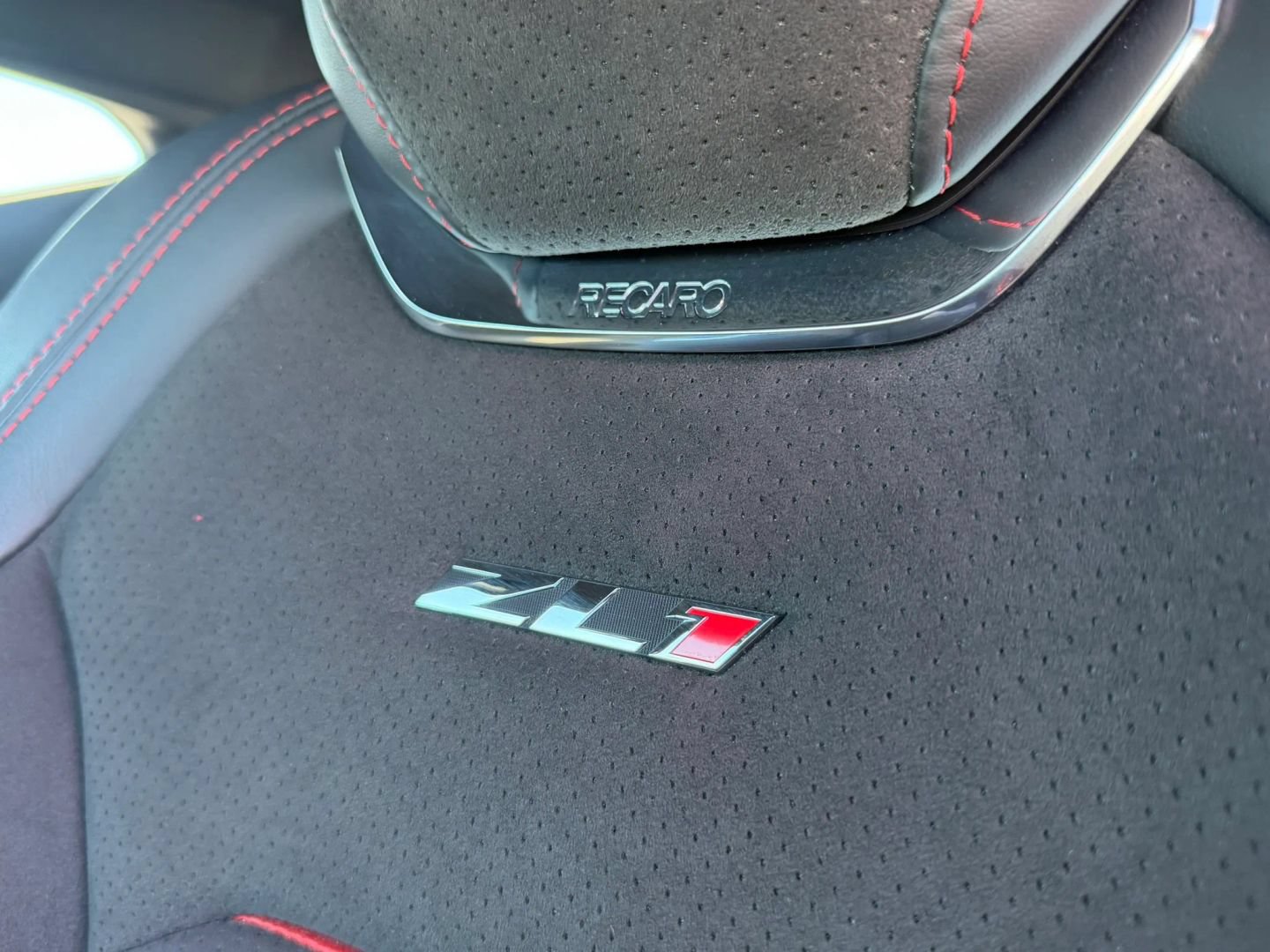 Used 2022 Chevrolet Camaro ZL1 RWD image 37