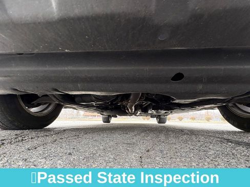 Used 2015 Toyota Sienna XLE image 26