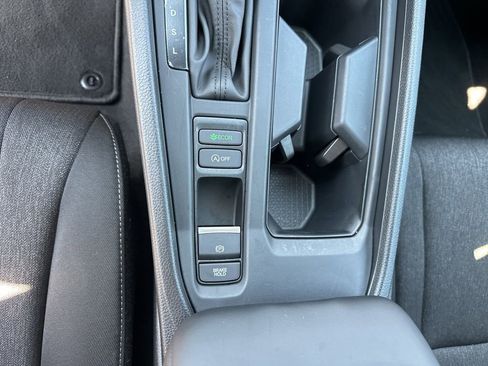 Certified 2025 Honda Accord SE image 27