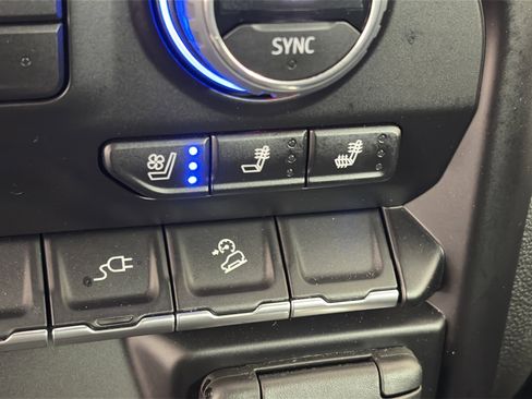 Certified 2023 Chevrolet Silverado 3500 High Country image 28