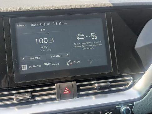 Used 2021 Kia Niro LXS FWD image 30