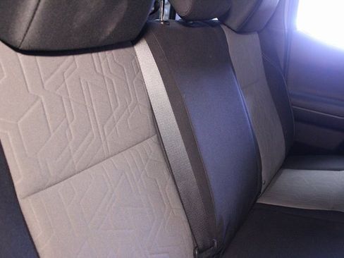 Used 2021 Toyota Tacoma TRD Sport image 14