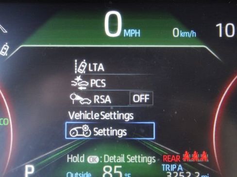 Used 2023 Toyota RAV4 LE FWD image 15