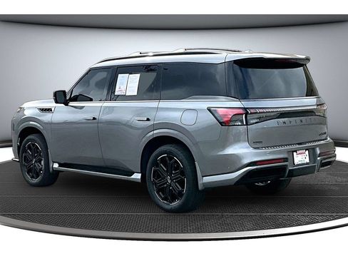 Used 2026 INFINITI QX80 4WD w/ Sport Exterior Package image 19