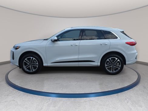 New 2026 Audi Q5 Premium AWD/4WD image 8