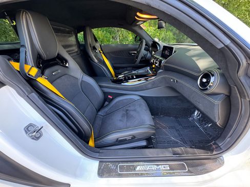 Used 2020 Mercedes-Benz AMG GT R image 65