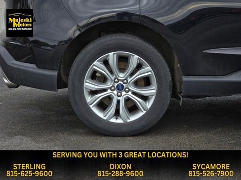 Used 2022 Ford Edge Titanium w/ Equipment Group 301A image 11