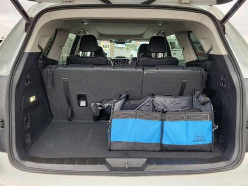 Certified 2025 Subaru Ascent Bronze Edition image 12