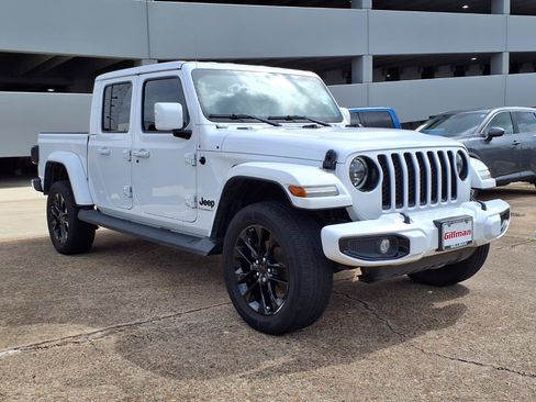 Used 2023 Jeep Gladiator Overland AWD/4WD image 2
