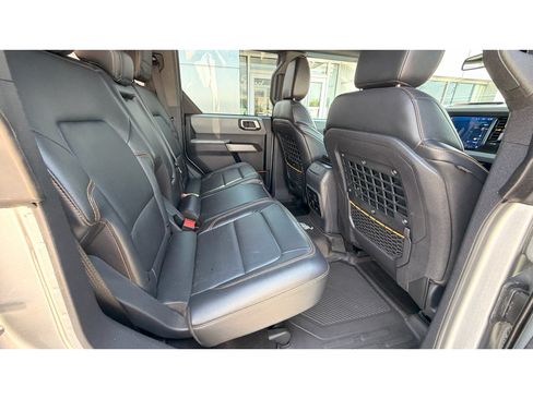 Used 2022 Ford Bronco Badlands AWD/4WD image 12