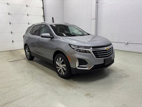 Used 2024 Chevrolet Equinox Premier AWD/4WD image 2