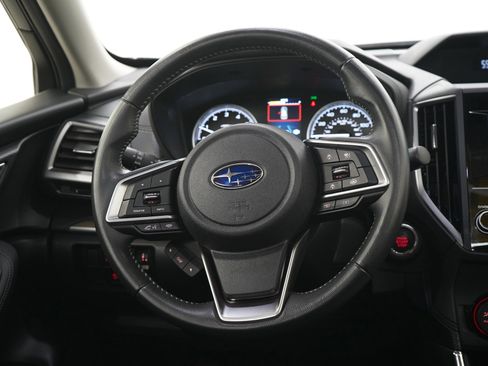 Used 2024 Subaru Forester Premium AWD/4WD image 16