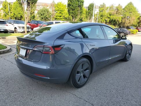 Used 2023 Tesla Model 3 Standard Range RWD image 4