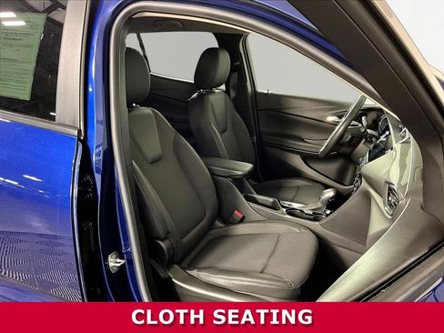 Used 2022 Buick Encore GX Select AWD/4WD image 26