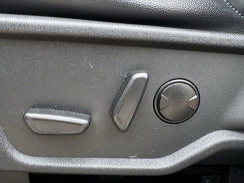 Used 2023 Ford Bronco Wildtrak image 28