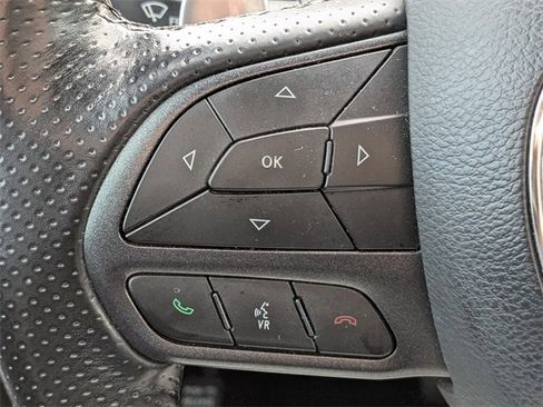 Used 2022 Dodge Durango GT image 24