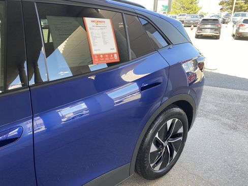 Certified 2022 Volkswagen ID.4 Pro S RWD image 53