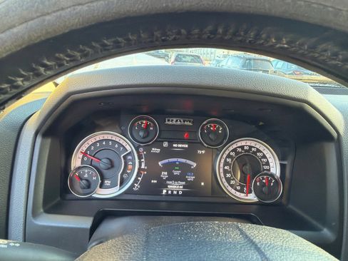 Used 2019 RAM 1500 Big Horn AWD/4WD image 6