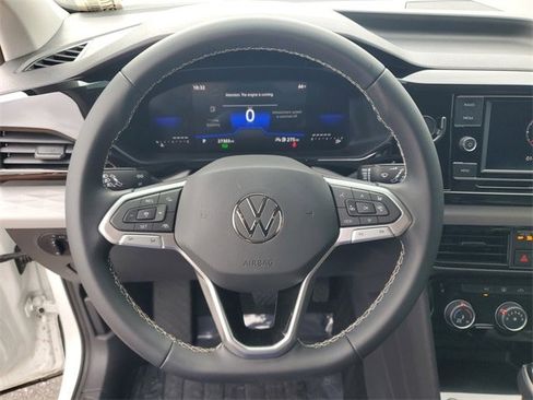 Certified 2023 Volkswagen Taos S image 17