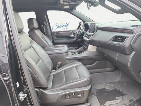 Used 2021 Chevrolet Tahoe LT w/ LT Signature Package image 13