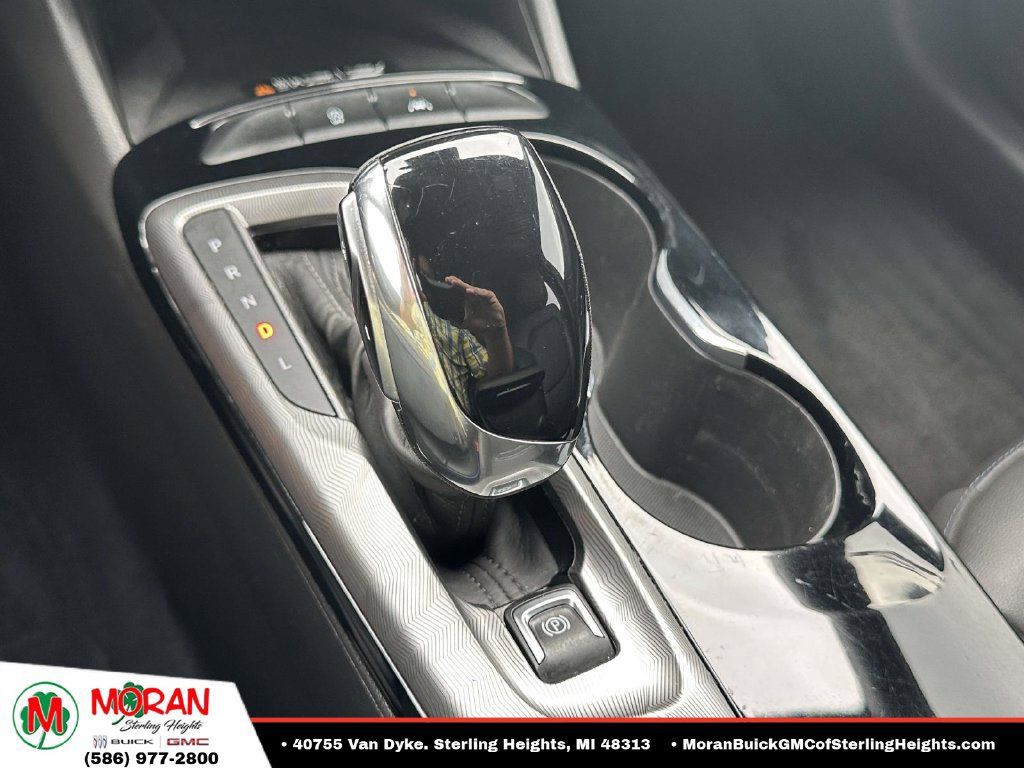 Certified 2024 Buick Envista Sport Touring w/ Convenience I Package FWD image 28