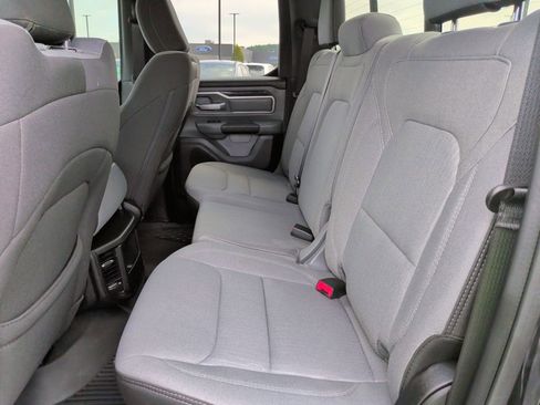 Used 2022 RAM 1500 Big Horn AWD/4WD image 6