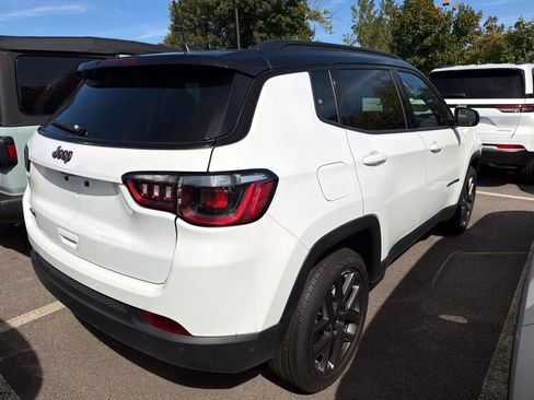 New 2026 Jeep Compass Limited AWD/4WD image 2