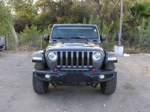 Used 2020 Jeep Wrangler Unlimited Rubicon AWD/4WD image 2