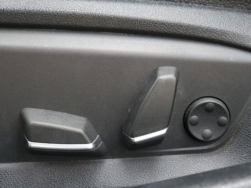 Used 2016 BMW 535i Sedan RWD image 13