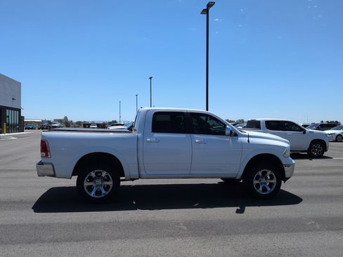 Used 2014 RAM 1500 Laramie w/ Convenience Group AWD/4WD image 8