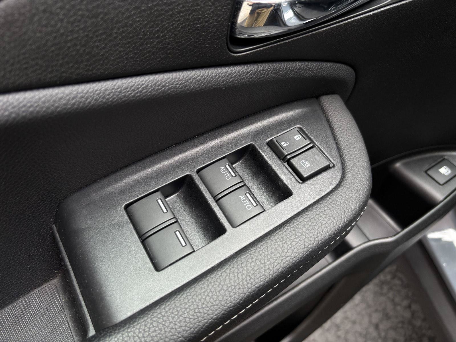 Used 2024 Honda Ridgeline Sport image 12