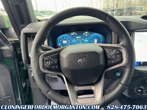 New 2025 Ford Bronco Outer Banks AWD/4WD image 17