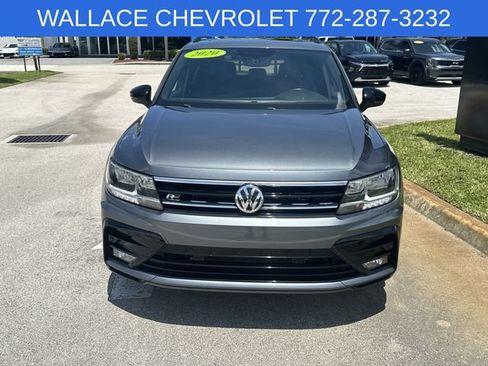 Used 2020 Volkswagen Tiguan SE R-Line FWD image 4