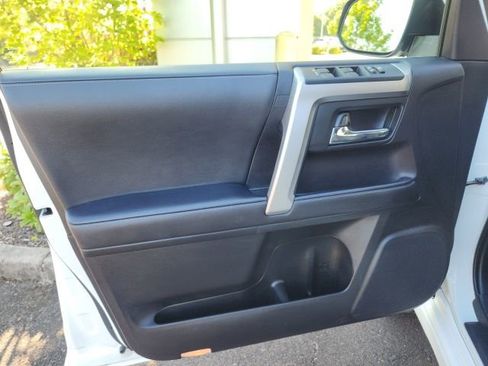 Used 2023 Toyota 4Runner TRD Sport w/ Technology Package AWD/4WD image 13