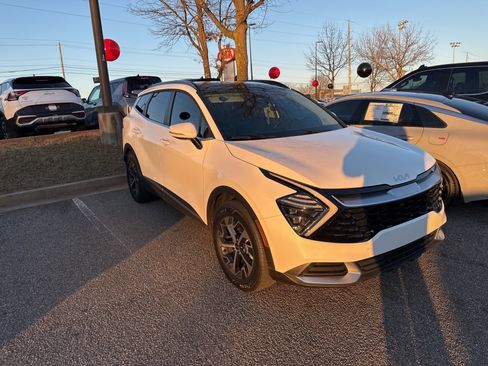 Certified 2025 Kia Sportage EX w/ EX Premium Package image 1