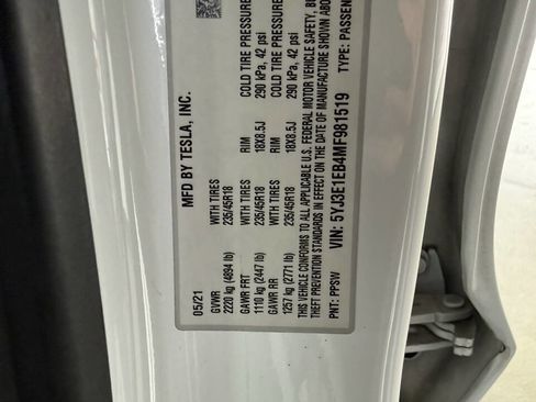 Used 2021 Tesla Model 3 Long Range AWD/4WD image 30