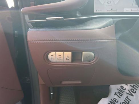 Certified 2023 Genesis G90 3.5T image 24