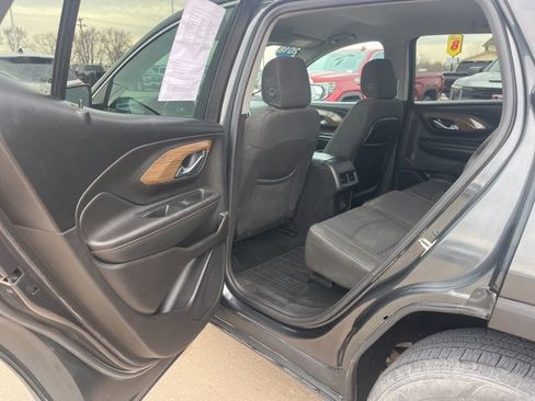 Used 2018 GMC Terrain SLE image 34