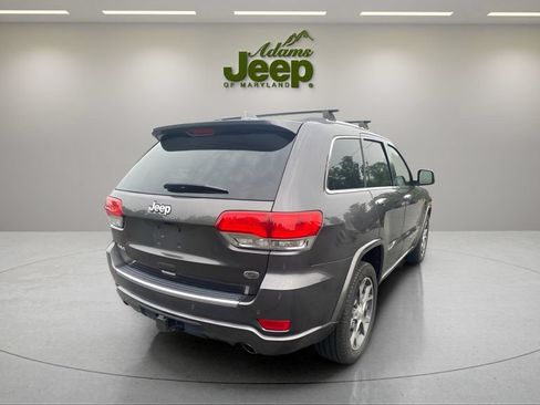 Used 2019 Jeep Grand Cherokee Overland AWD/4WD image 9