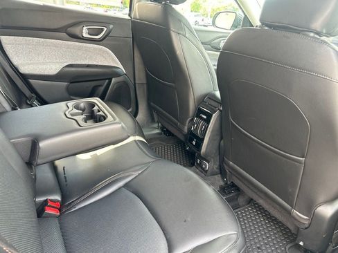 Used 2022 Jeep Compass Latitude AWD/4WD image 28