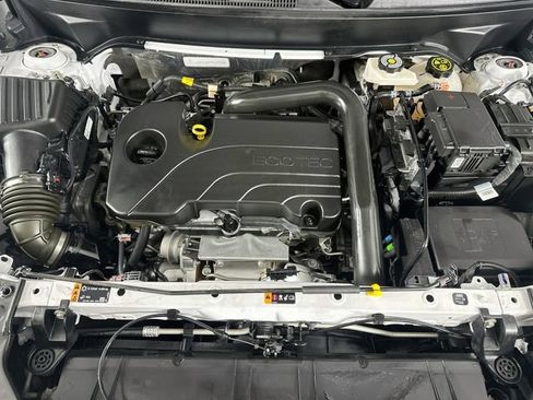 Used 2023 GMC Terrain Denali w/ LPO, Floor Liner Package AWD/4WD image 30