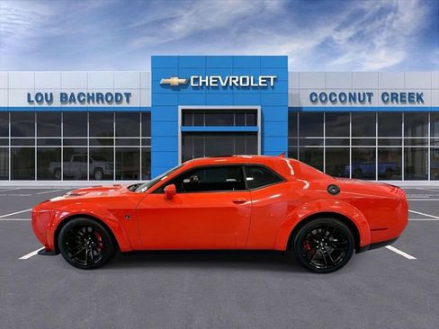 Used 2021 Dodge Challenger R/T Scat Pack RWD image 5