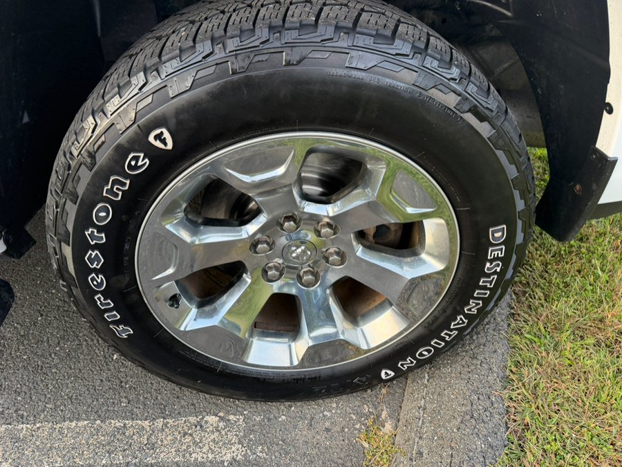 Used 2019 RAM 1500 Big Horn AWD/4WD image 11