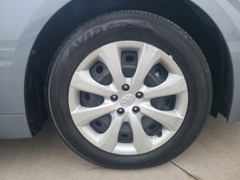 Used 2024 Toyota Corolla LE image 9