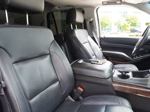 Used 2017 Chevrolet Tahoe LT RWD image 18