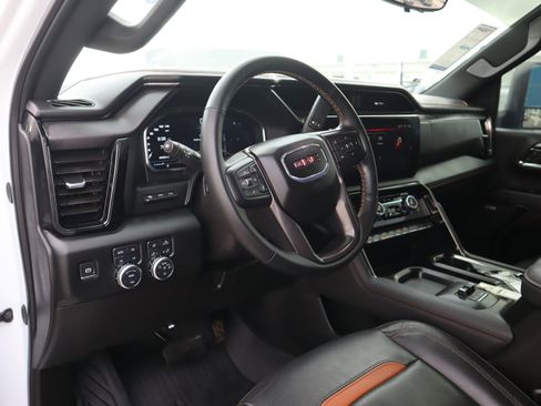 Used 2024 GMC Sierra 2500 AT4 w/ AT4 Premium Plus Package image 14