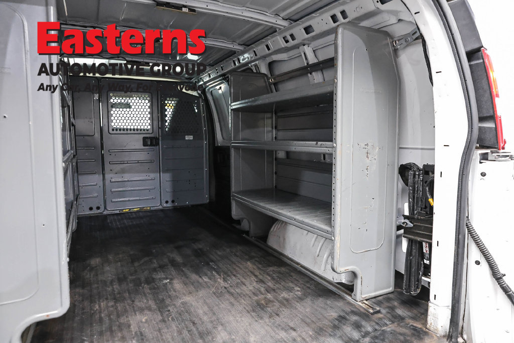 Used 2020 Chevrolet Express 2500 w/ Communications Package RWD image 20
