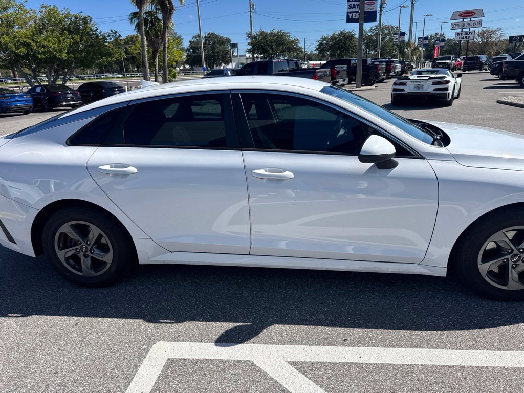 Used 2022 Kia K5 LX FWD image 4