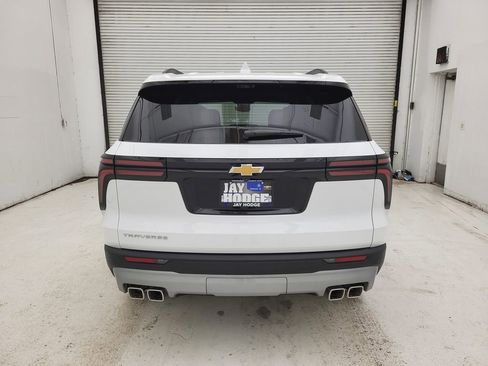New 2026 Chevrolet Traverse LT w/ Sun and Wheel Package image 19